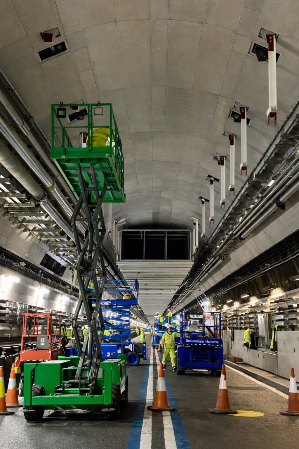Heathrow Airport Cargo Tunnel Refurbishment Works